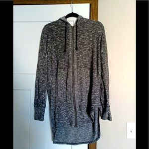 Maurices Hooded Zip Up (Size XXL)